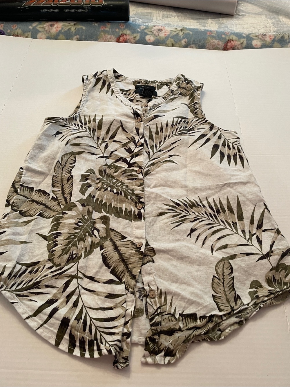 Tahari Cream Linen Button-Front Top with Olive Leaf Print